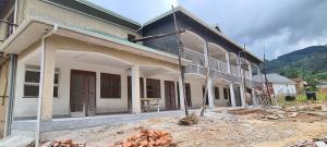 Work enters final stages of construction on new Dental Vision Clinic at Bwindi Community Hospital  - May 2025