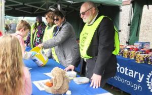 Sorry, Aireborough Rotary's Grand Easter Egg Hunt is sold out -no more bookings can be accepted