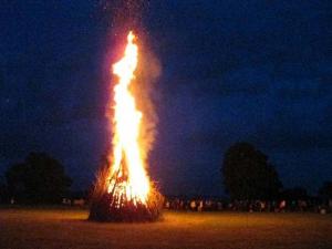 Lighting of Hungerford's Jubilee Beacon