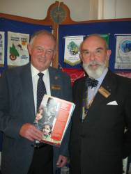 Hastings Rotarian Ray Dixon left with Club President Brion Purdey