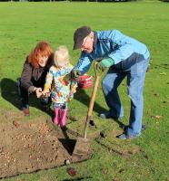 Gary with Sue and  grandchild Mussellwhite