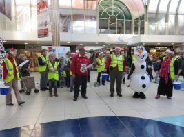 Carol Singing in High Chelmer