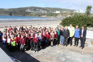 Rotary Supports Rushen Primary School adopting Port Erin Beach