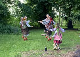 ukrainian dancing