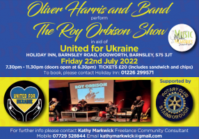 Oliver Harris and Band perform The Roy Orbison Show