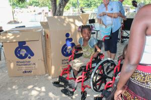 A new wheel chair for a youngster with no feet