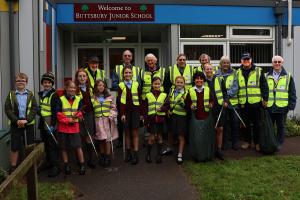 Buttsbury - Litter, Tea and Cakes