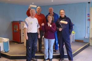 Decorating at Quinton Community Playgroup