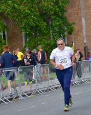 Maidenheads Rotarians run to raise funds for for an "Admiral Nurse" in Maidenhead.