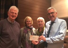 Alex Murphy receiving £200 for South Ayrshire dementia Support Association