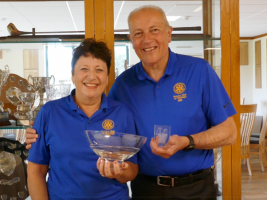 Occasional golfer Bob defies the odds to win the Paul Wellman Trophy