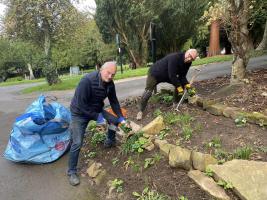 Cemetery Project volunteers hard at work