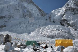 Ice fall from base camp day 13