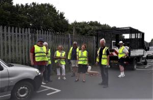 Litter Picking in Cleethorpes