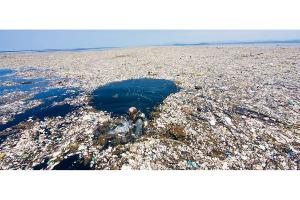 Ocean pollution with plastics