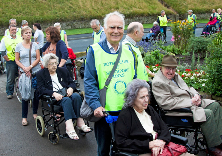 Rotary-Club-Of-Southport-Links-Southport-Flower-Show-2012-Wheelchair-Push