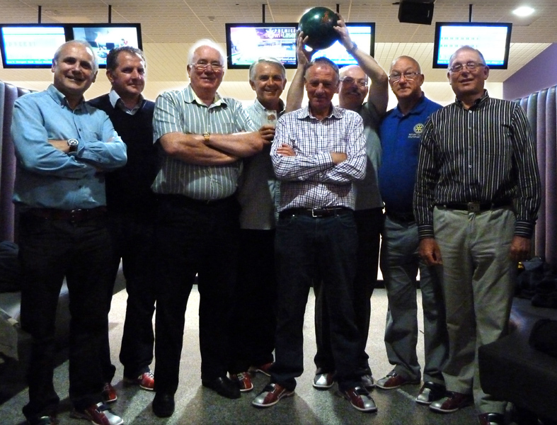 Rotary Club of Southport Loinks-10 Pin-Bowling Team