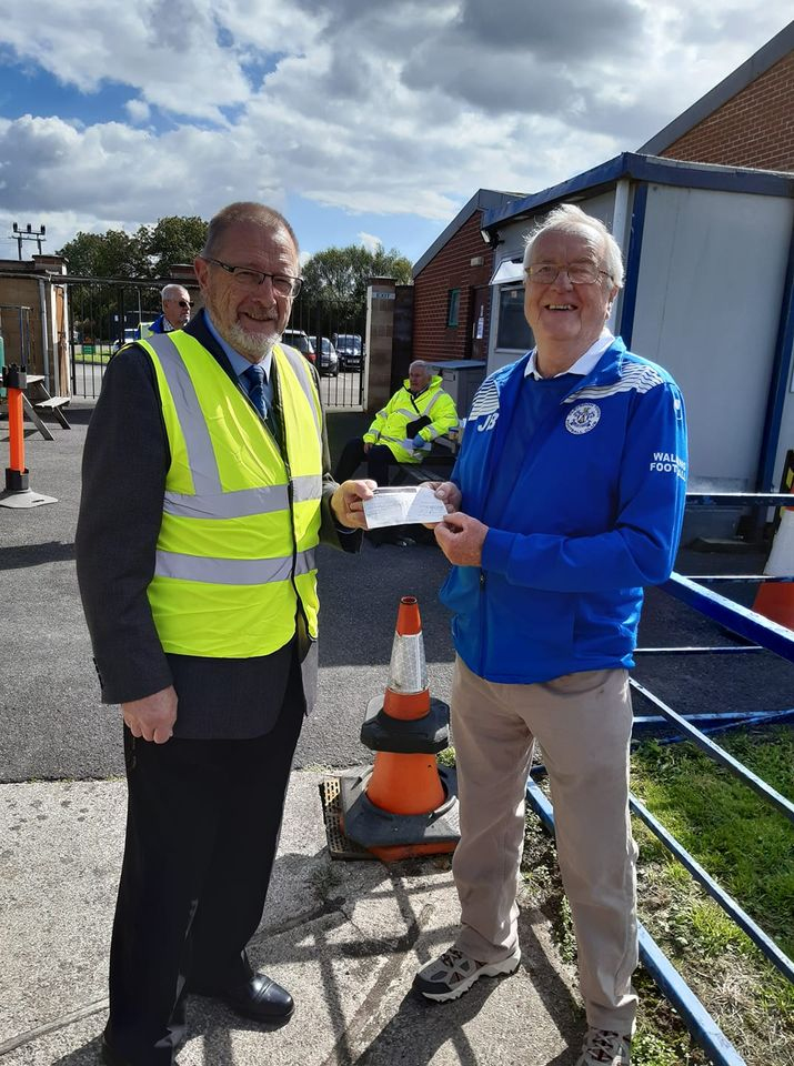 Clevedon Yeo Rotary are pleased to be able to present a cheque for £100 to Clevedon Town FC