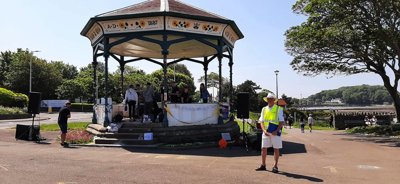 Clevedon Yeo Rotary helping out at Clevedon Literary Festival