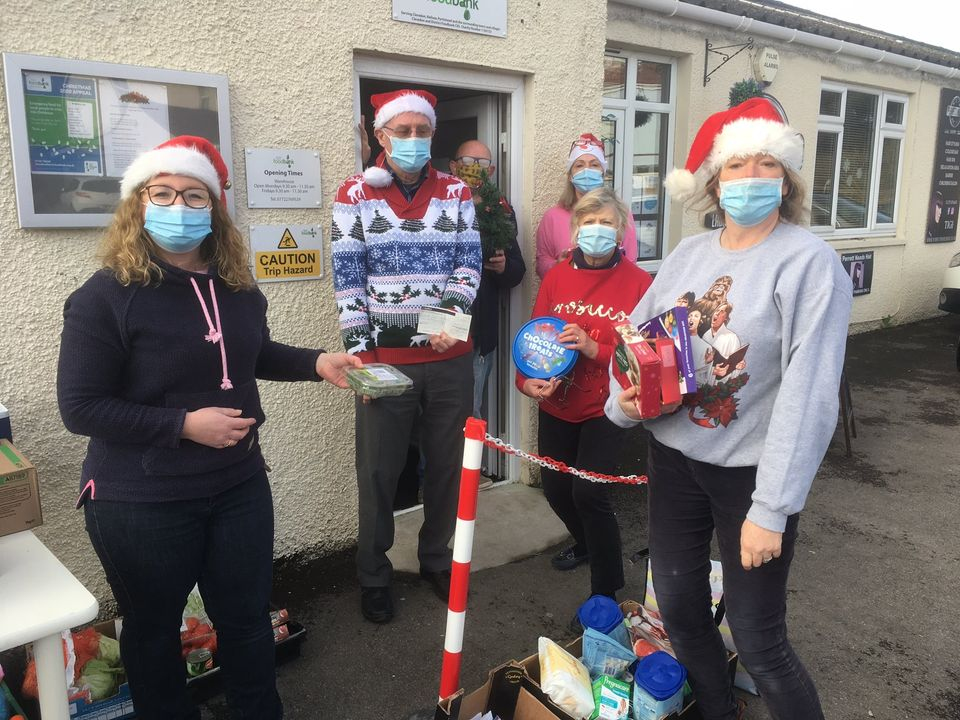 Clevedon Yeo Rotary Foodbank cheque presentation Christmas 2020