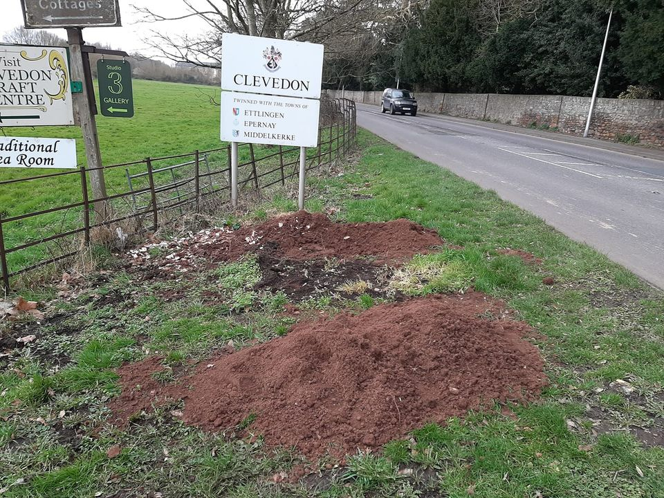 Clevedon Yeo Rotary Club Welcome  to Clevedon suspected stolen