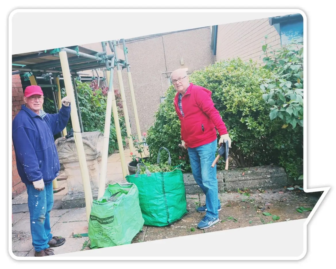 Rotary Club Of Clevedon Yeo Tidy up Rotary memorial garden  at Community centre