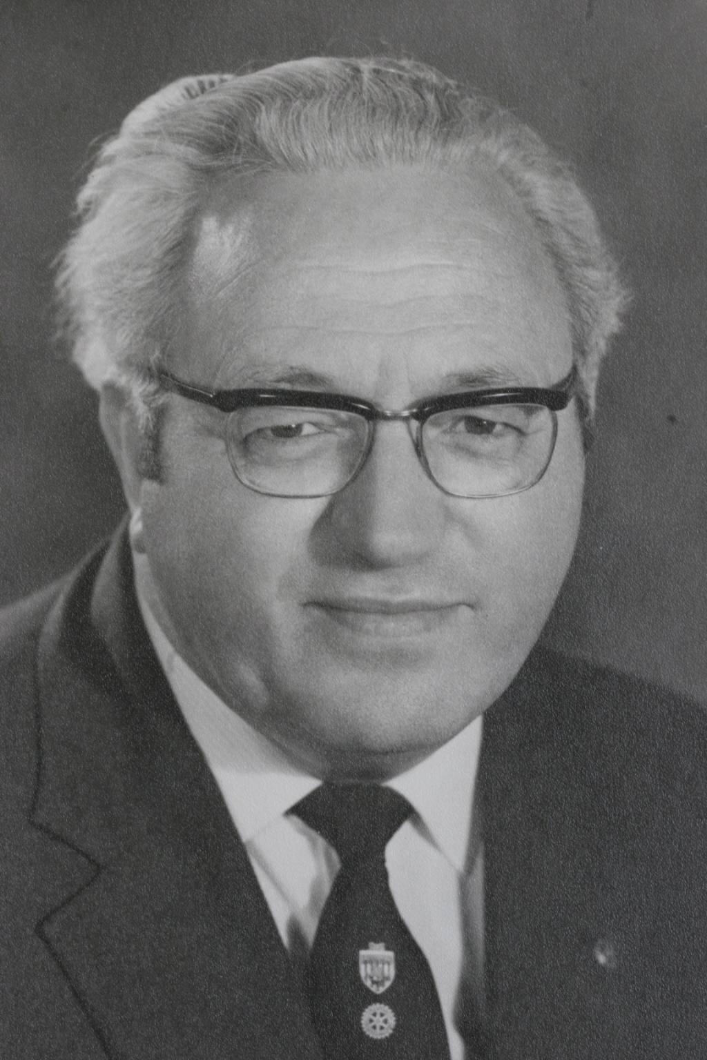 Past Presidents 1960-1969 (click here) - Albert Lord 1969/7