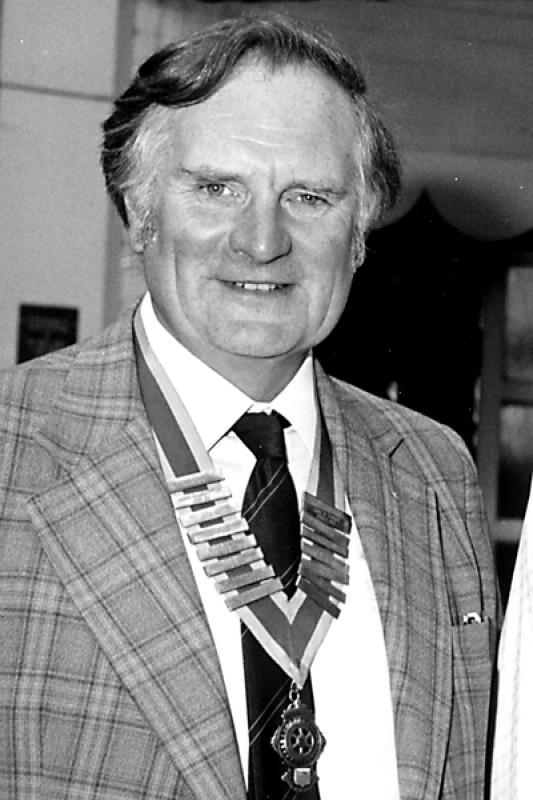 Brigg Rotary Club Past Presidents - 1986-Vic-Llewellyn