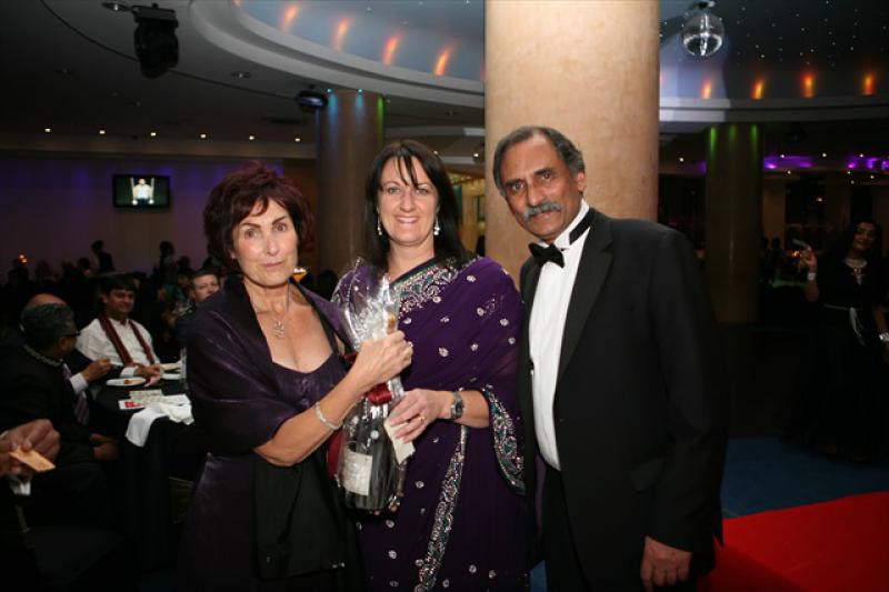 Bollywood Evening Dinner & Dance raises money for charity - 2013-11-16 00