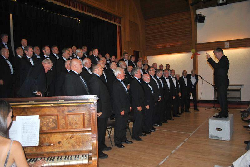 Treorchy Male Choir comes to Knighton - With the pianist