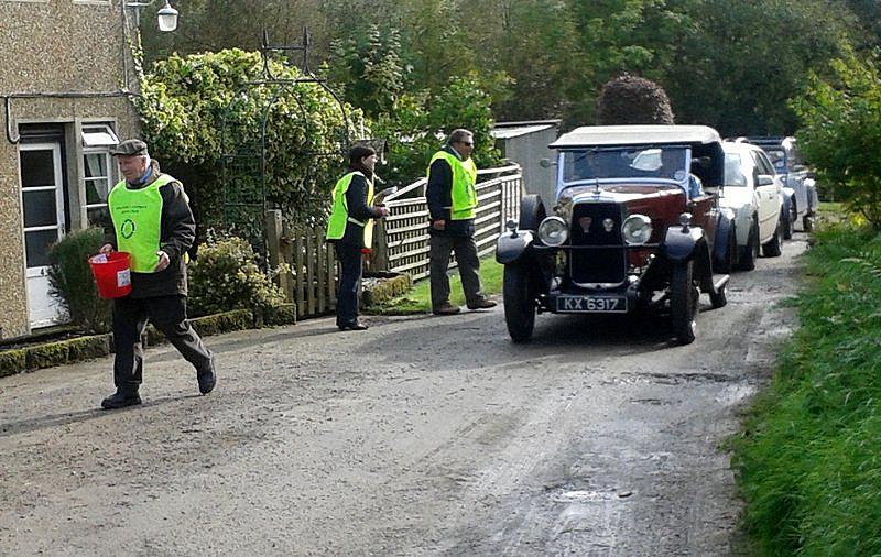 Vintage Sports Car Club hill climb Oct 2014 - Trying to keep things flowing..