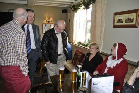 Rotarian golfers Christmas lunch at the Portway Inn - Chatting 1
