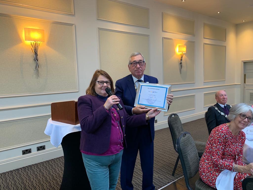 January Presidential Mayoral Lunch - Kath presents President Phillip Smith with the club citation