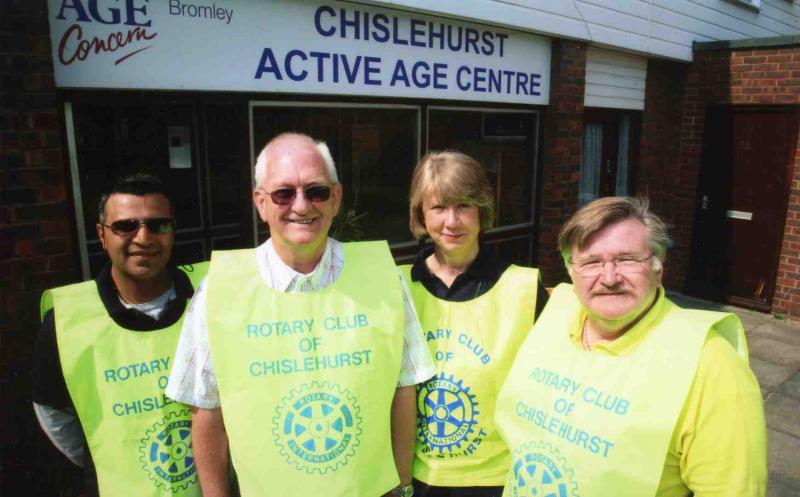 About Our Club - Chislehurst Rotary Club members celebrate after planting crocuses - part of Rotary's End Polio Now campaign