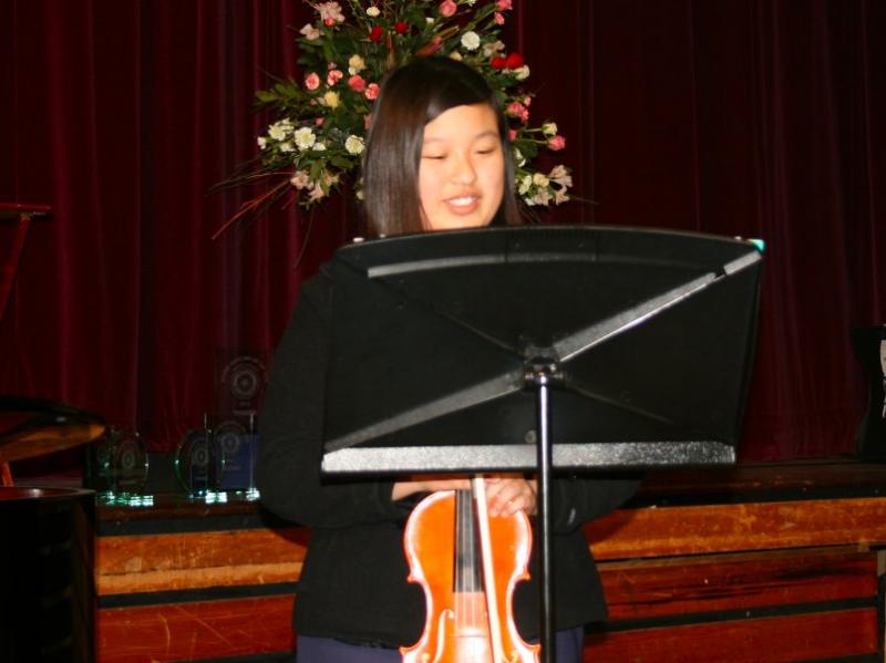 Young Musician Final - 6 Melody (Westonbirt School) announcing her violin pieces