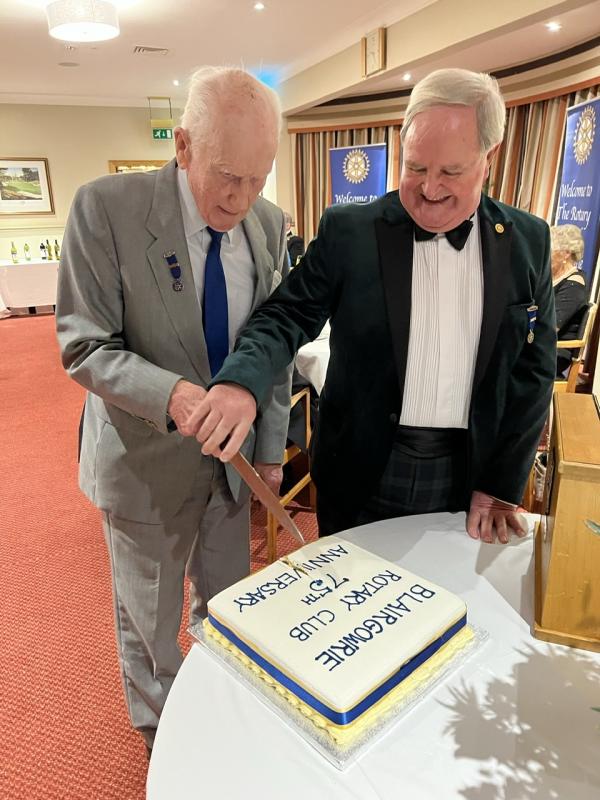 75th Charter Dinner - Lex and Lawrence cut the cake
