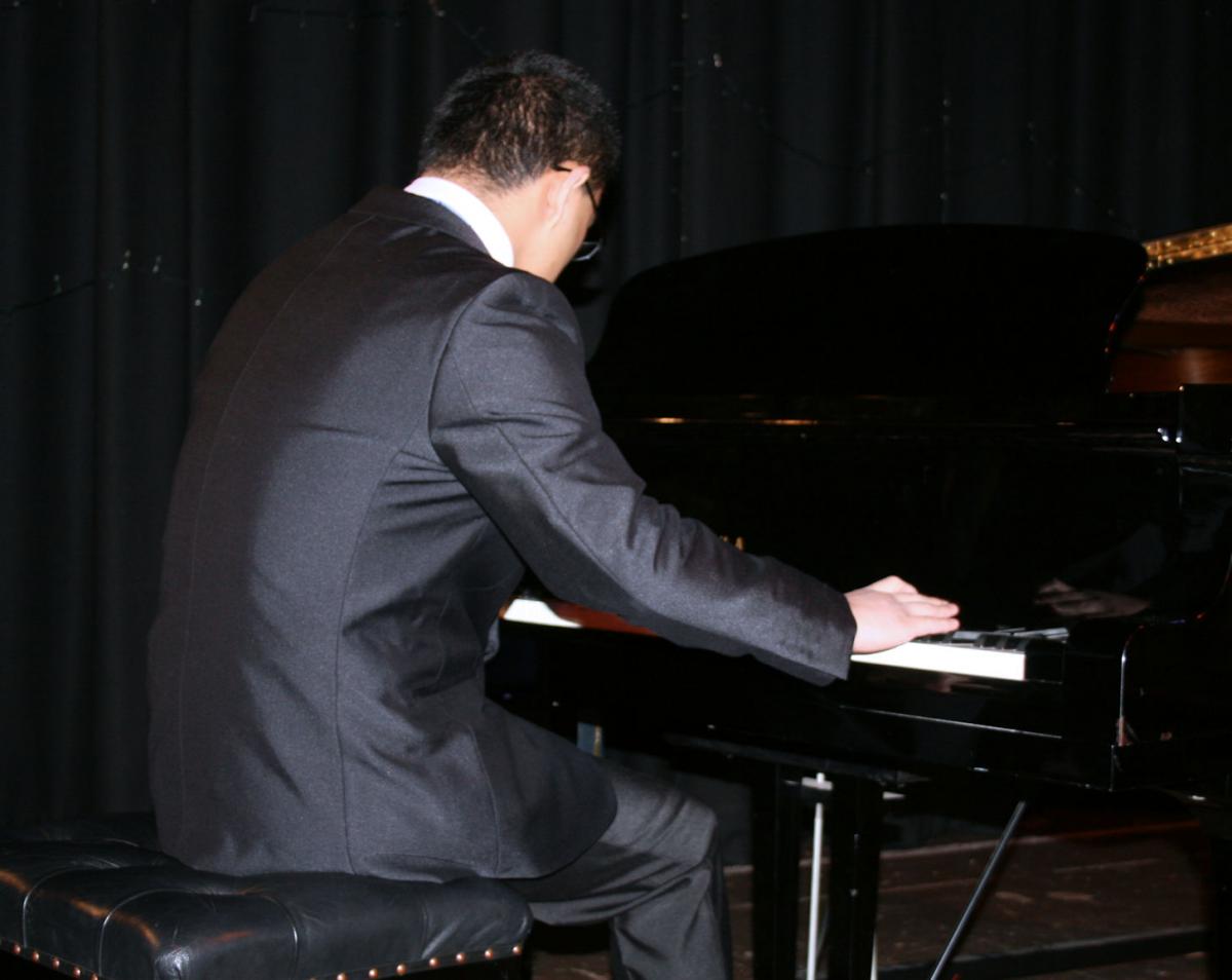 SOUTHERN COTSWOLDS ROTARY YOUNG MUSICIAN COMPETITION - Piano from Renmdcomb College