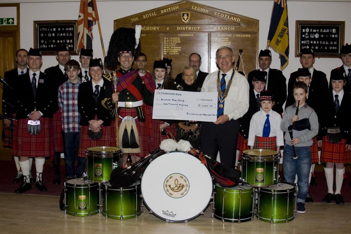 2013 Presentation to Banchory Pipe Band - BL9 (Large)