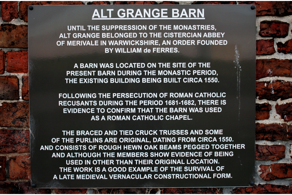 Recuperation Pods - Altcar Barn Sign