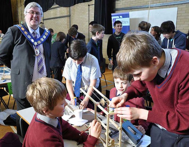 4 March 2011 - 92 local-school youngsters take part in Rotary Technology Tournament - Amersham Town Mayor Cllr Martin Phillips with boys from The Beacon School.