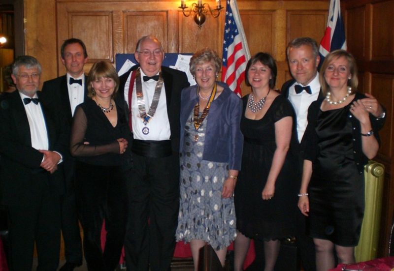PRESIDENT'S NIGHT 2010 - Tony Griffiths, Gary Brown, Christine Griffiths, Malcolm and Doreen Brown, Anna Brown, Stuart and Wendy Freestone.