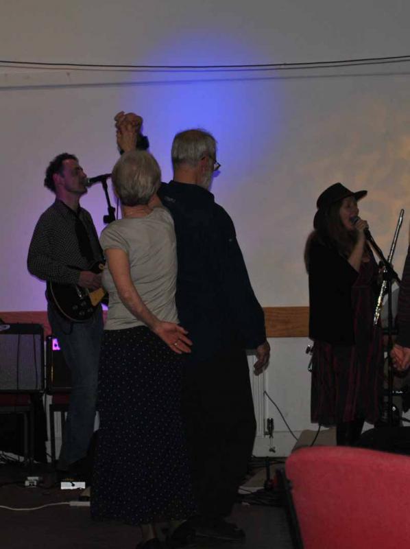Music/dance evening with the Rythmn Thieves - Clive and Joan grooving