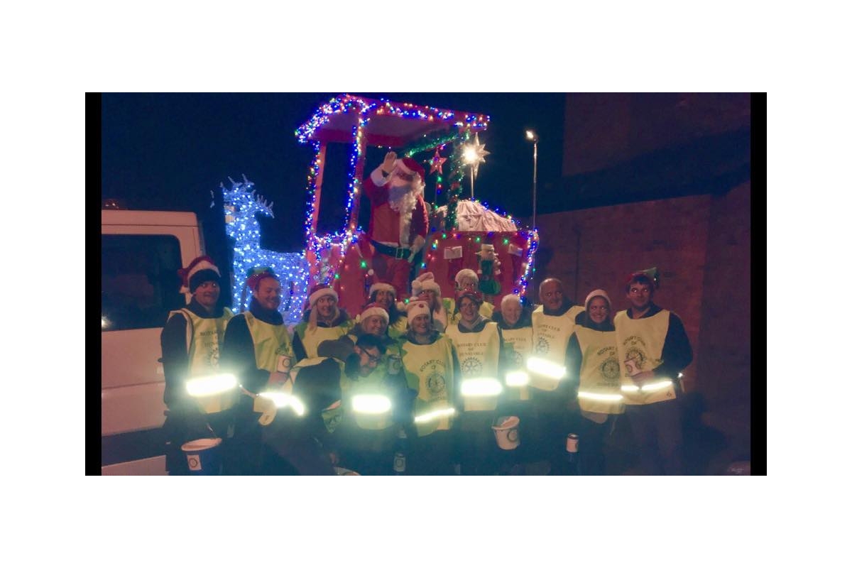 District Governor's Newsletter - December 2018 - Dunstable are out with their sleigh, one of the many Rotary sleigh’s out in this district during the Christmas period.