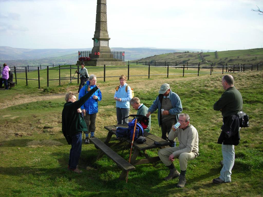 Walk, March 2007 - Werneth Low. Half way there!