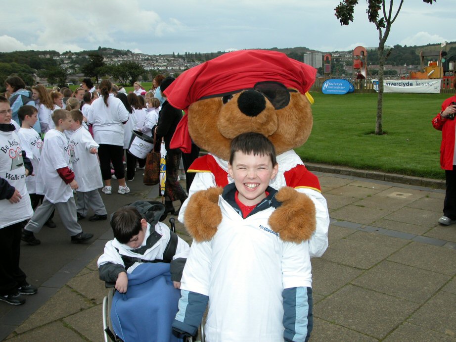 Opportunity Walks 2008 The Children -  Clyde the Fundworld Mascot giving support