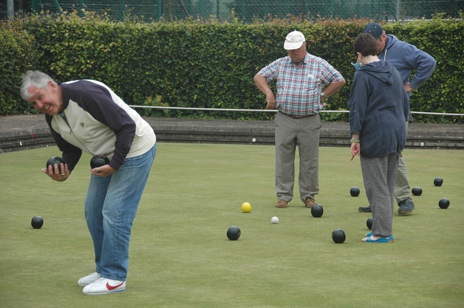 Bowls Evening, Guilsfield - Followed by meal at Kings Head - Bowls Evening, June 2018