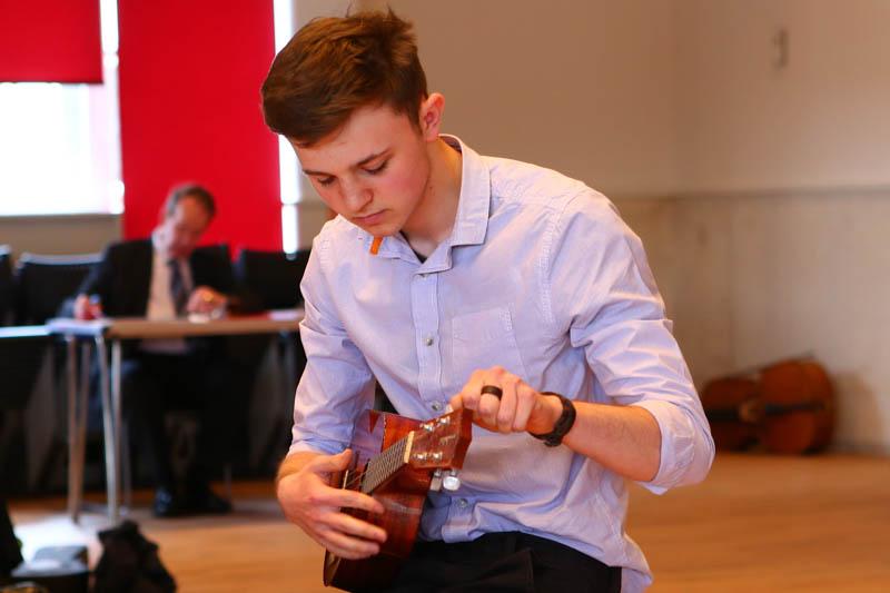 District Young Musician 2015 - Ashford Rotary : Ukelele