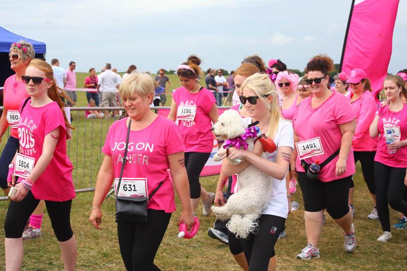 Race for Life 2015 raise Â£256,000 - Epsom-5285