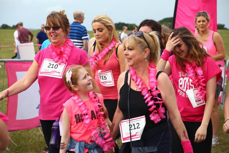 Race for Life 2015 raise Â£256,000 - Epsom-5303