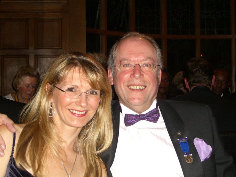PRESIDENT'S NIGHT 2009 - Club treasurer Rtn. Nigel Turner and Louise